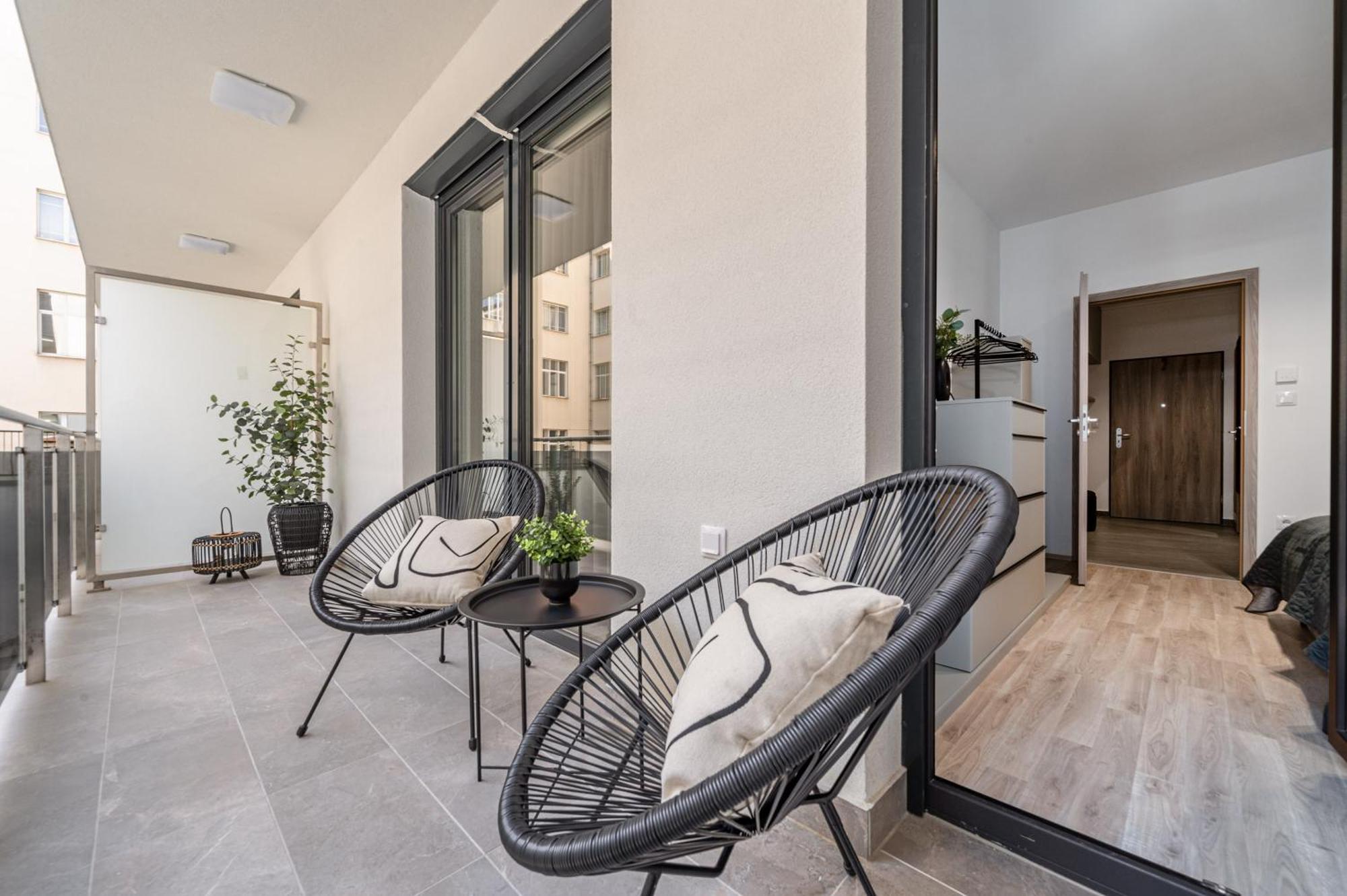 Condo With Balcony @ Downtown Budapest Budapeste Exterior foto